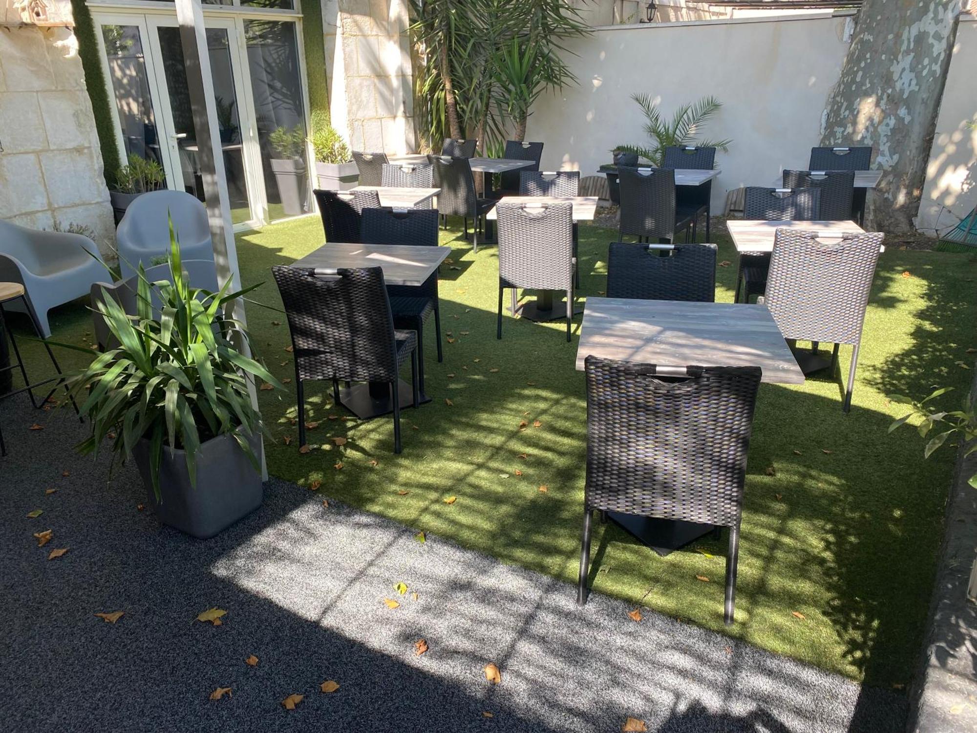 L'Escale Des Alpilles Hotel Rognonas Buitenkant foto